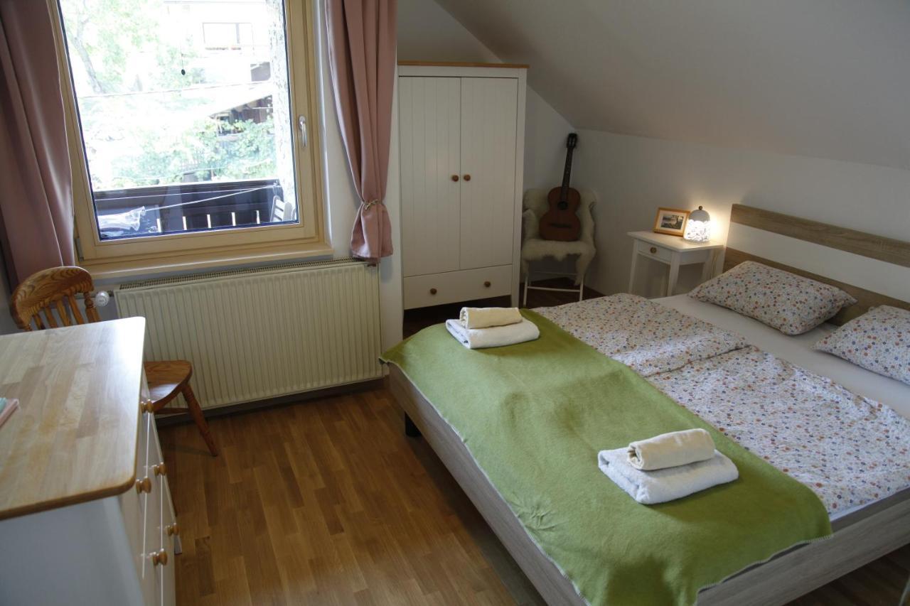 Family Apartment On Repecnik Farm In Gorje, Bled Zgornje Gorje Kültér fotó